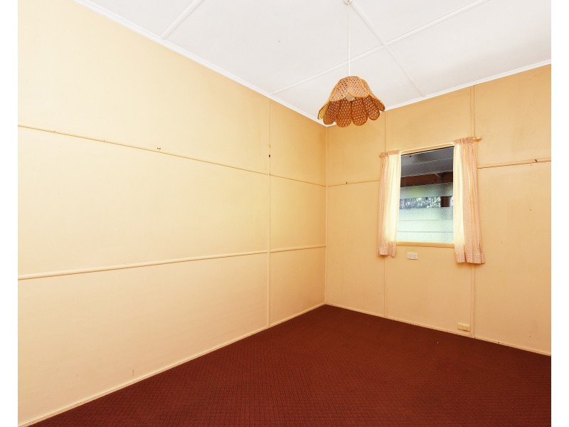 42a Waterfall Road, Nambour QLD 4560