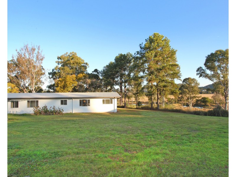 17 Hillcrest Court, Imbil QLD 4570