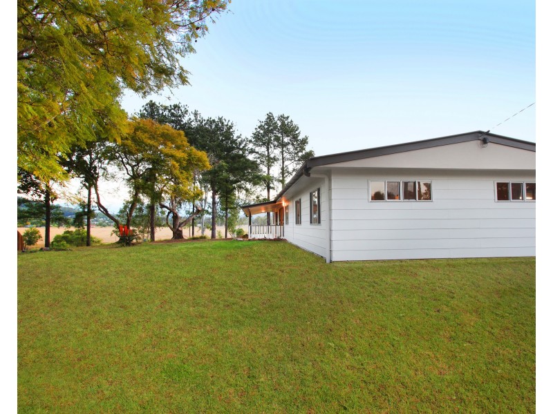 17 Hillcrest Court, Imbil QLD 4570