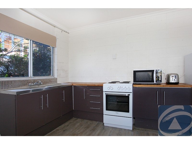 4/6 Washington Street, Nambour QLD 4560
