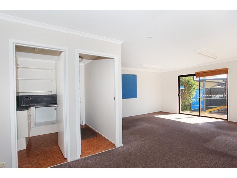 34 Flaxton Drive, Mapleton QLD 4560