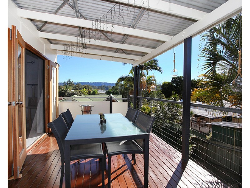 4 Killarney Crescent, Nambour QLD 4560