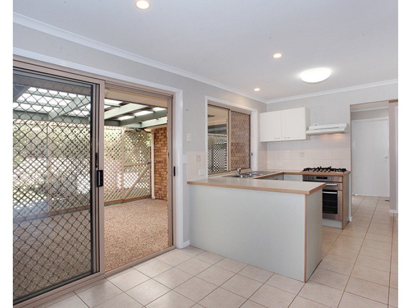 14 Fernlea Street, Burnside QLD 4560