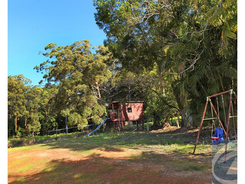 32 Running Creek Road, North Arm QLD 4561