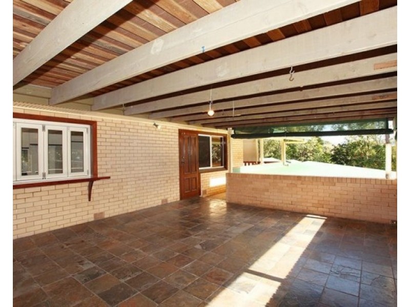 10 Bade Street, Nambour QLD 4560