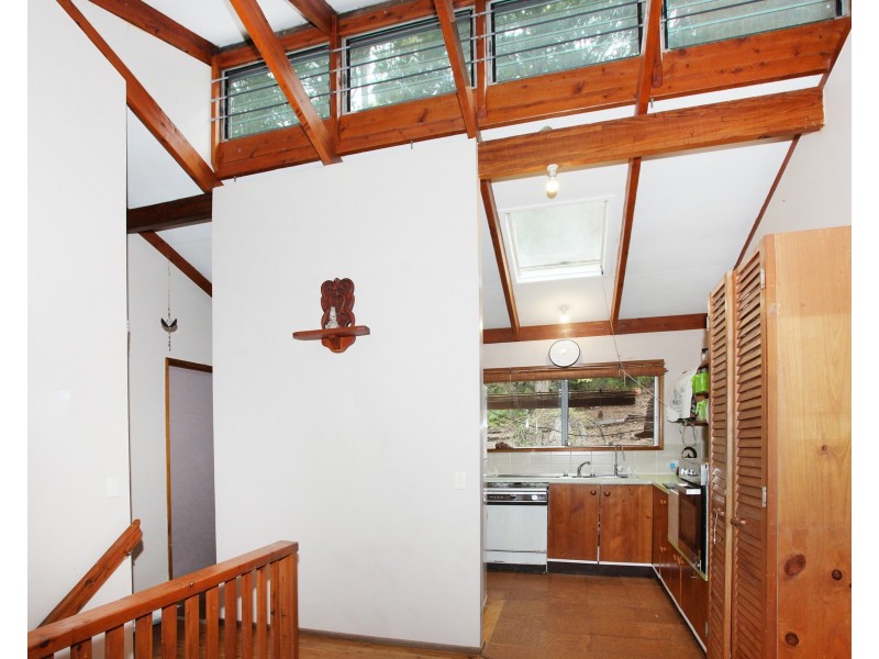 16 Campbell Close, Nambour QLD 4560