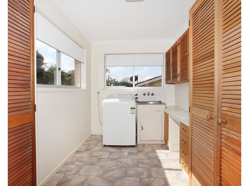 5 Bambaroo Close, Nambour QLD 4560