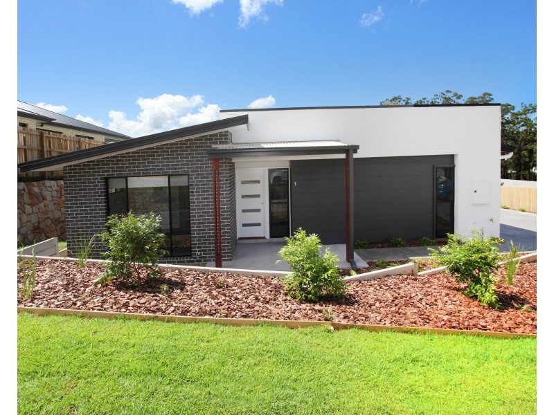 4 Northview Place, Woombye QLD 4559