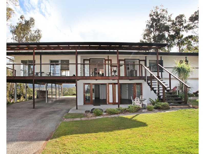 6 Thompson Road, Dulong QLD 4560