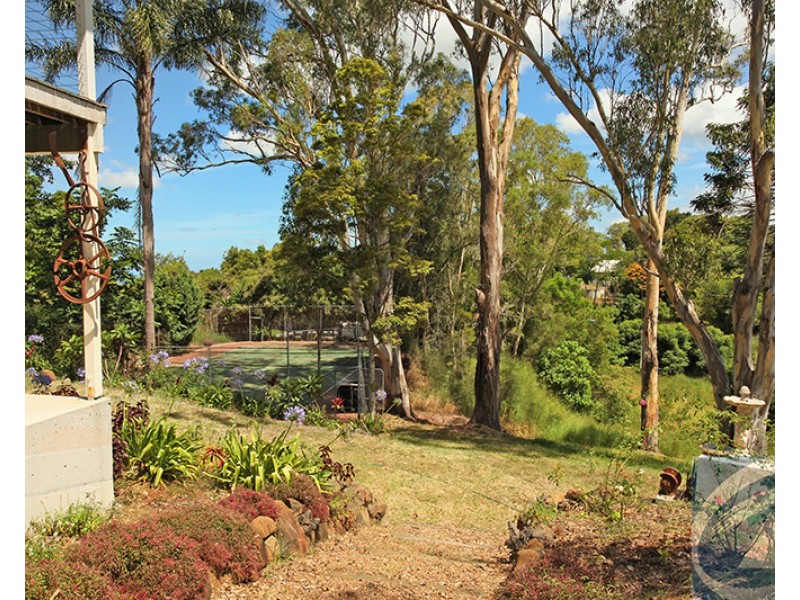 6 Thompson Road, Dulong QLD 4560