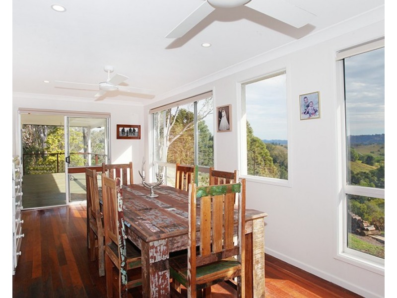 6 Thompson Road, Dulong QLD 4560
