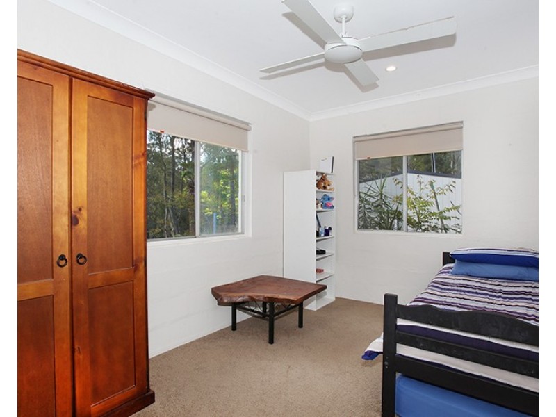 6 Thompson Road, Dulong QLD 4560