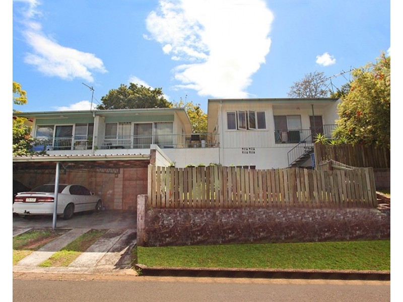 4/6 Washington Street, Nambour QLD 4560