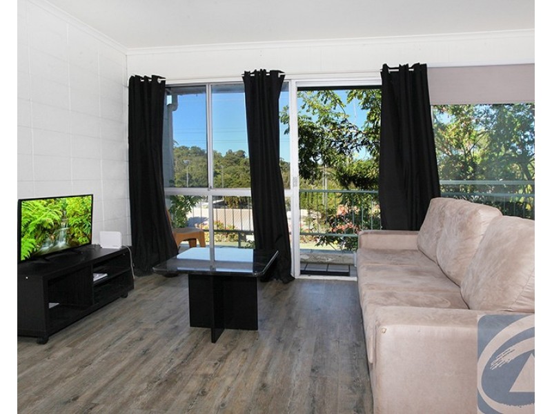 4/6 Washington Street, Nambour QLD 4560