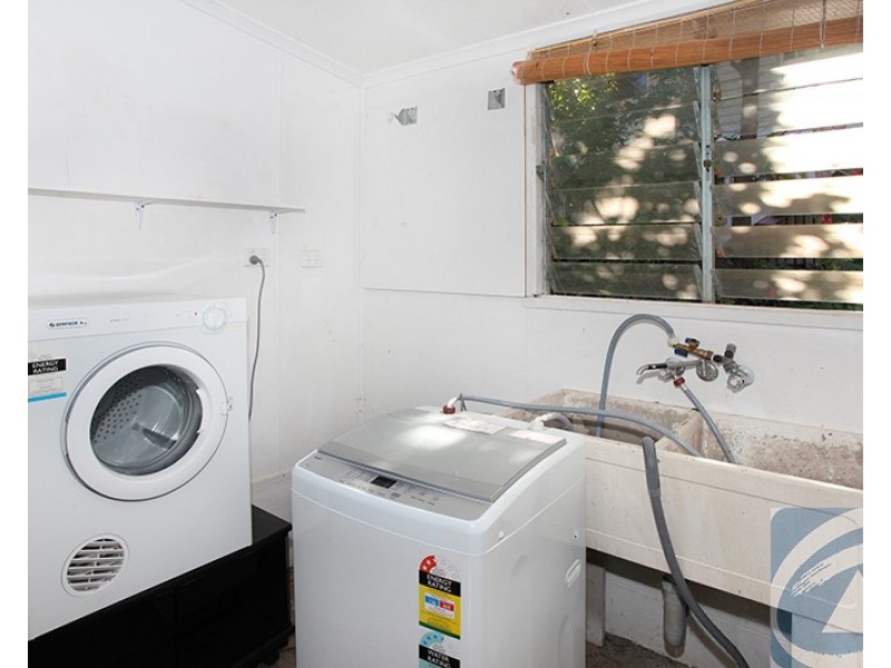 4/6 Washington Street, Nambour QLD 4560