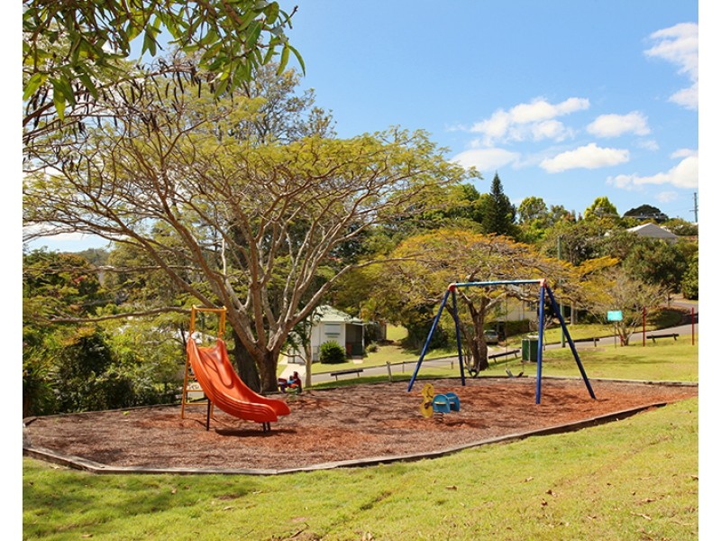 4/6 Washington Street, Nambour QLD 4560