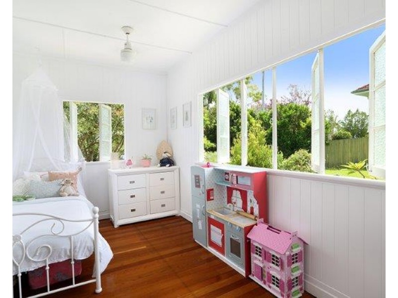 19 Aspland Street, Nambour QLD 4560