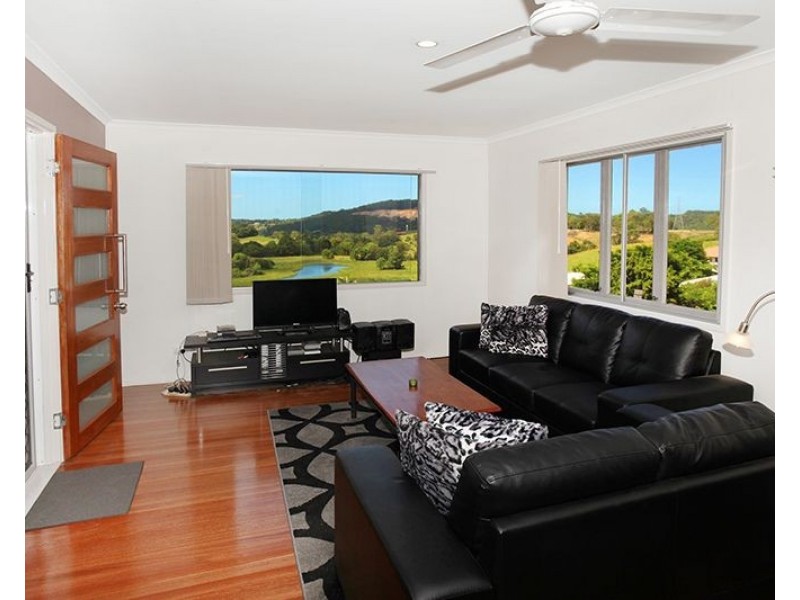 16 Yvonne Street, Highworth QLD 4560