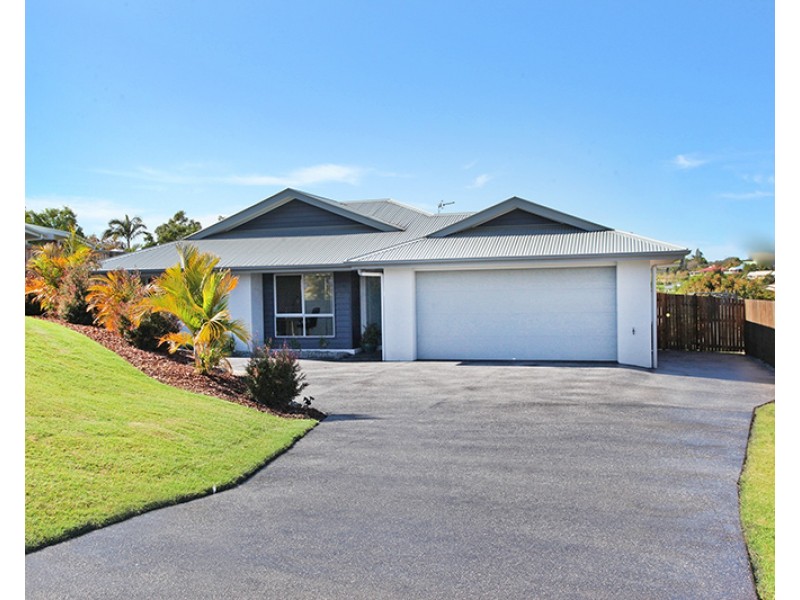 7 Bowerbird Avenue, Burnside QLD 4560