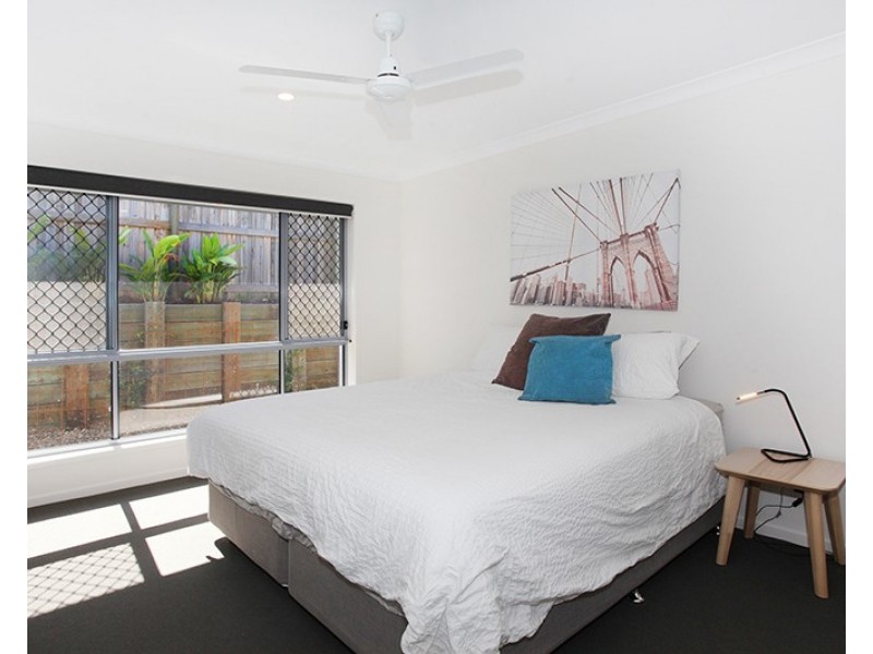 7 Bowerbird Avenue, Burnside QLD 4560