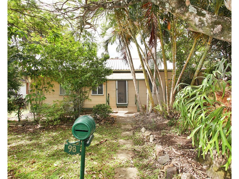 98 Nambour Mapleton Road, Nambour QLD 4560
