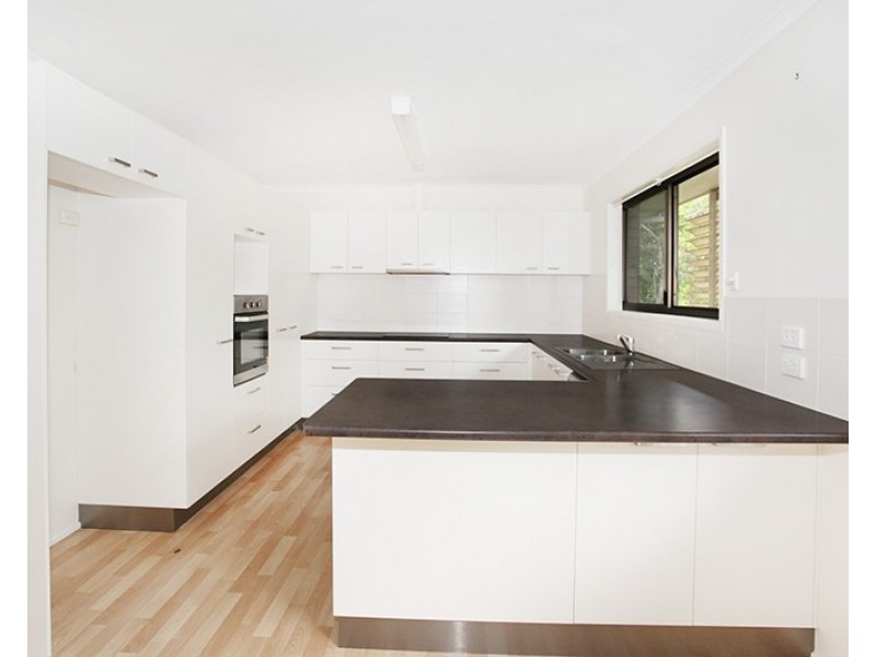 3 Canmaroo Avenue, Nambour QLD 4560