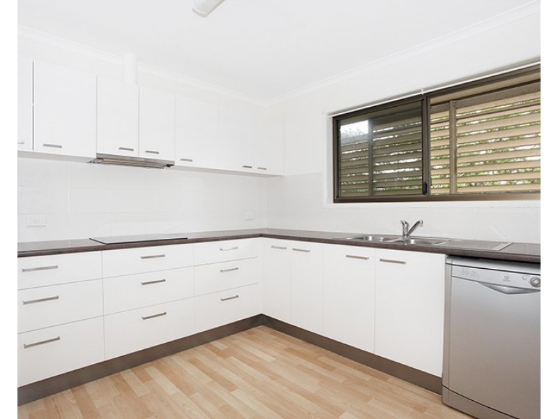3 Canmaroo Avenue, Nambour QLD 4560