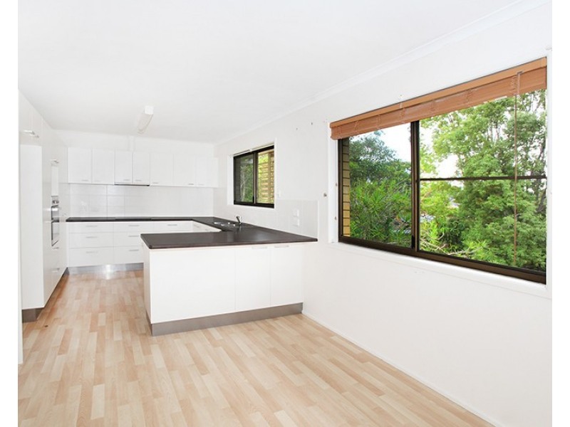 3 Canmaroo Avenue, Nambour QLD 4560