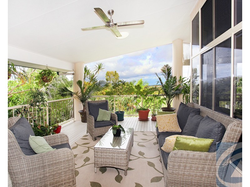 8 Golf Links Road, Buderim QLD 4556