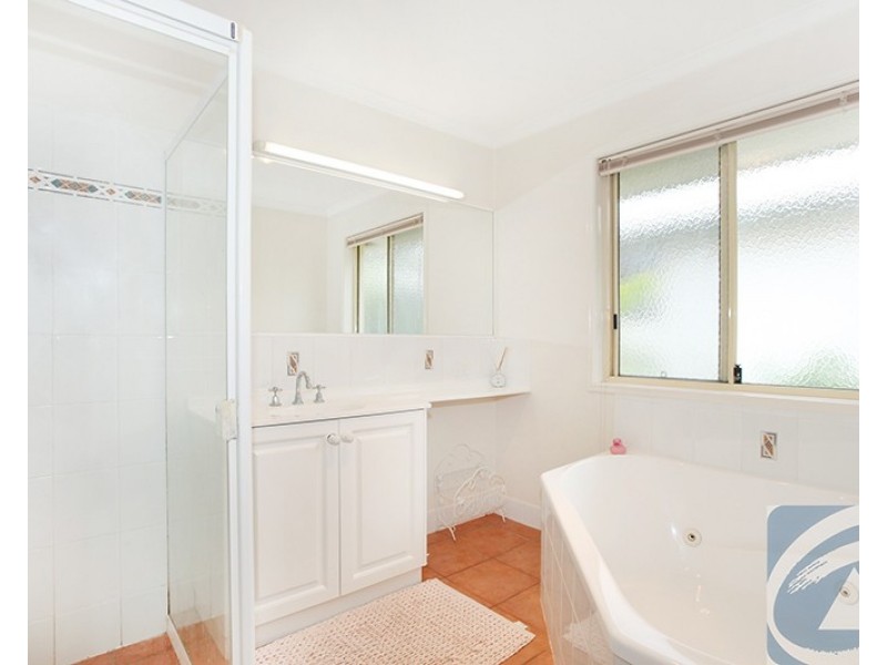 8 Golf Links Road, Buderim QLD 4556
