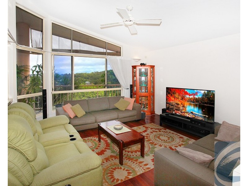 8 Golf Links Road, Buderim QLD 4556