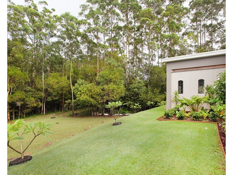 12 Whistler Way, Pomona QLD 4568