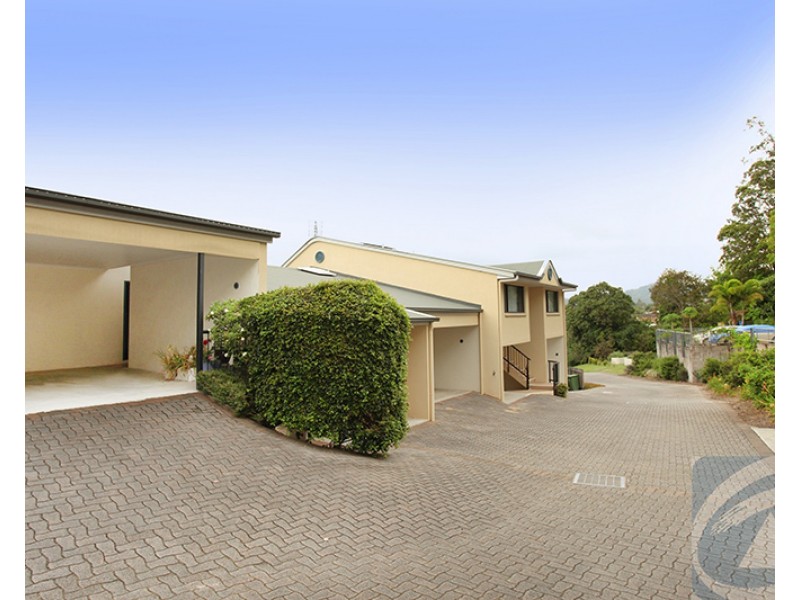 2/29 Hospital Road, Nambour QLD 4560