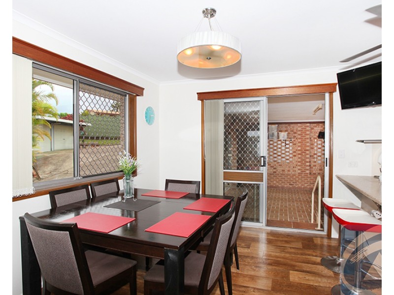 4 Blaxland Road, Nambour QLD 4560