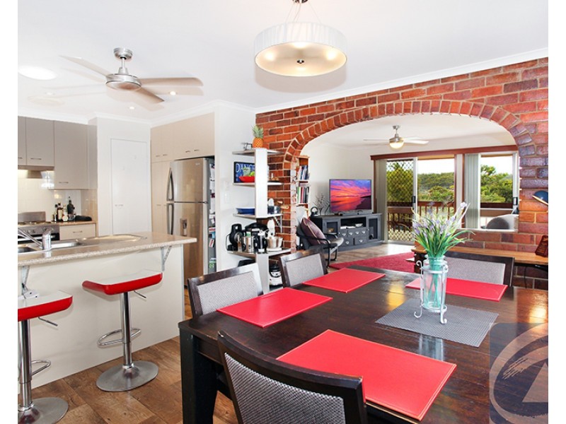 4 Blaxland Road, Nambour QLD 4560