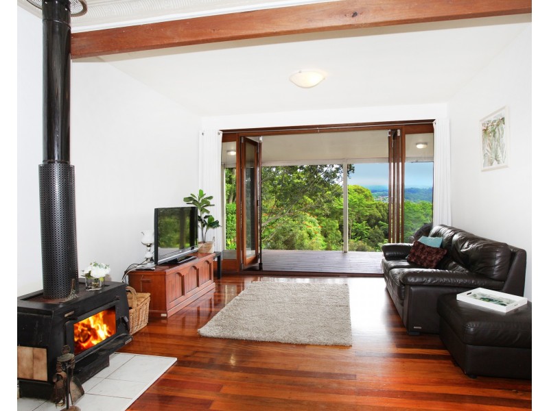 50 Lamington Terrace, Nambour QLD 4560