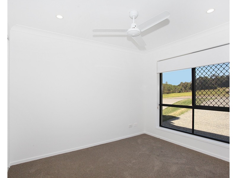 1/54 Creekside Circuit, Nambour QLD 4560