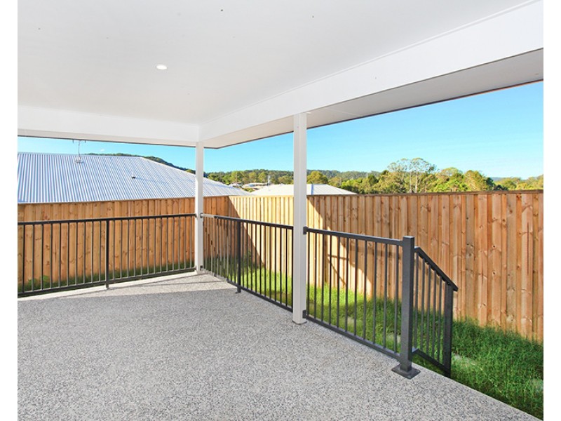 1/54 Creekside Circuit, Nambour QLD 4560