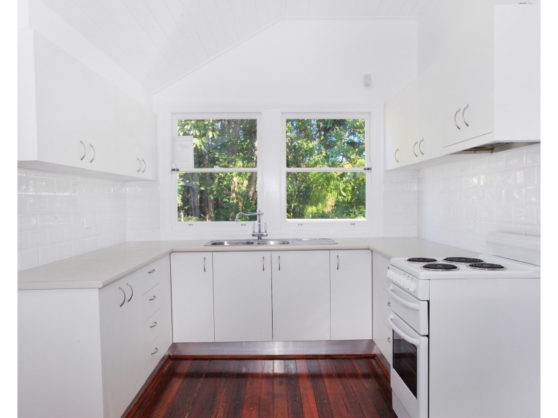 11 Hocking Street, Nambour QLD 4560