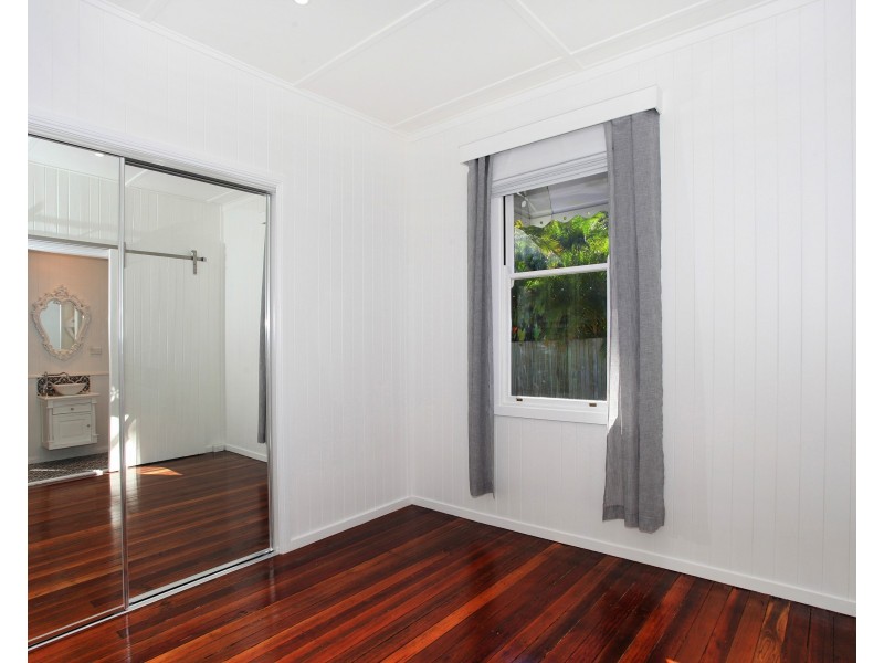 11 Hocking Street, Nambour QLD 4560