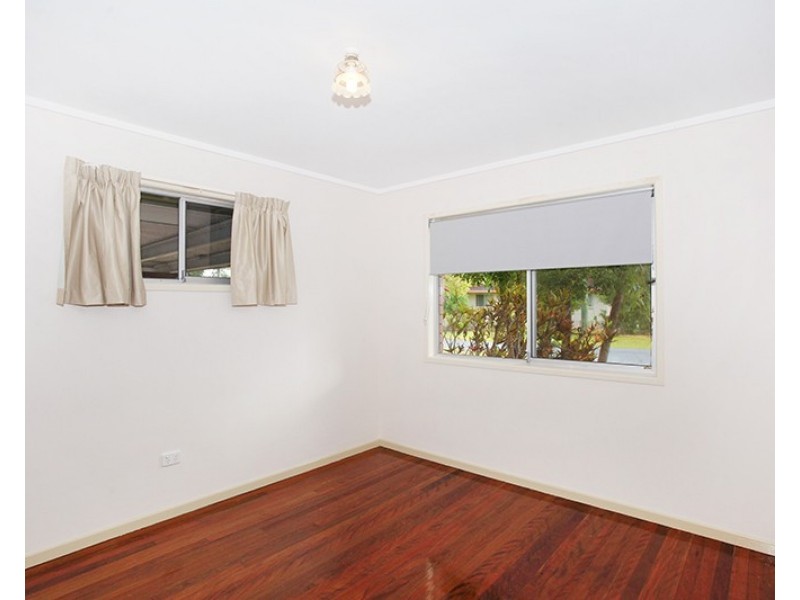 43 Hillcrest Avenue, Nambour QLD 4560