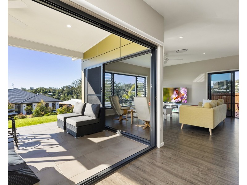 5 Northview Place, Woombye QLD 4559