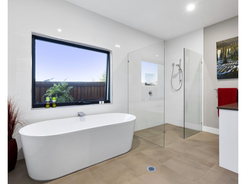 5 Northview Place, Woombye QLD 4559