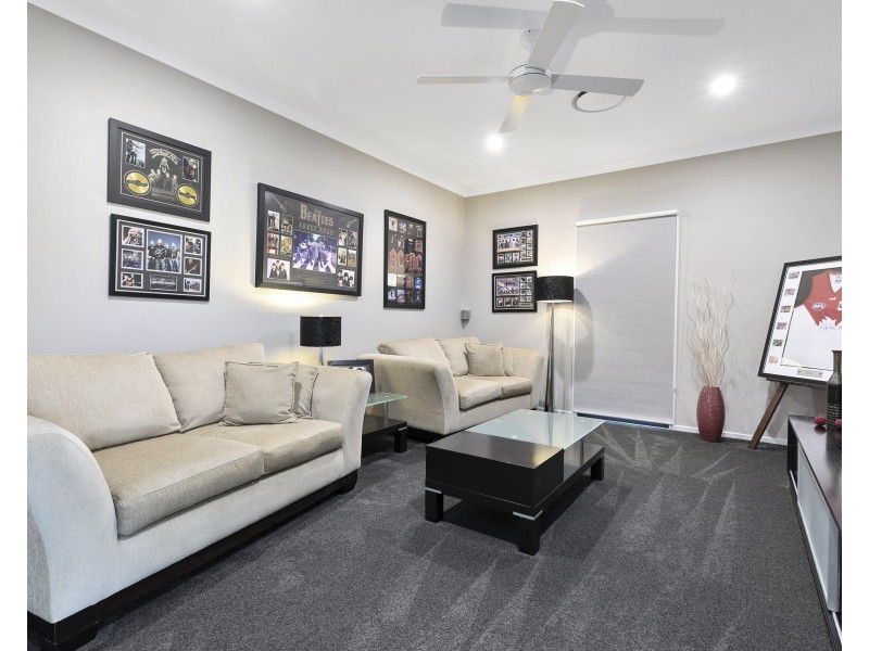 5 Northview Place, Woombye QLD 4559