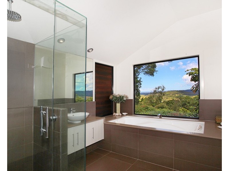 27 Ocean Vista Drive, Maroochy River QLD 4561