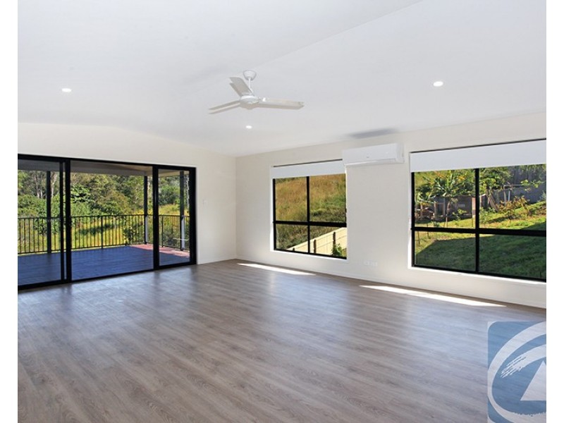 1/14 James Whalley Drive, Burnside QLD 4560