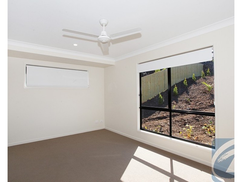 1/14 James Whalley Drive, Burnside QLD 4560