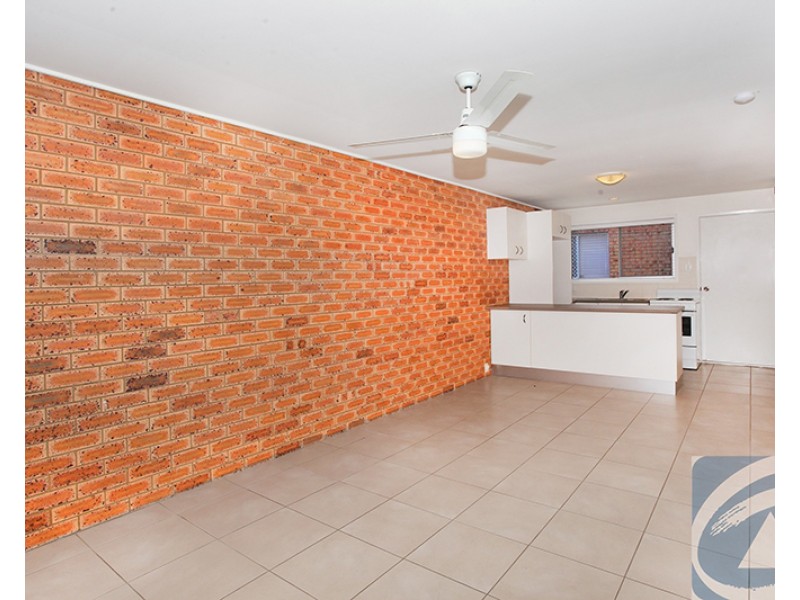 4/2 Sunhaven Court, Nambour QLD 4560