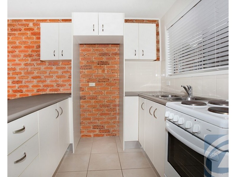 4/2 Sunhaven Court, Nambour QLD 4560