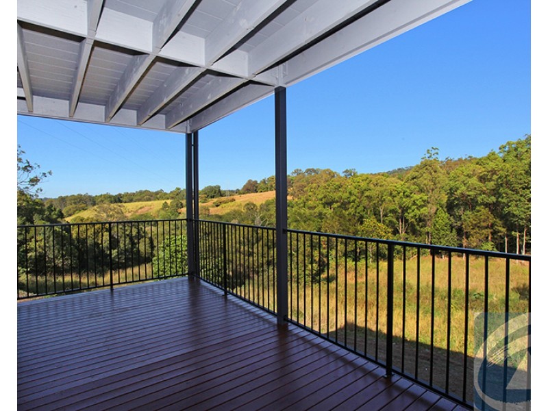 2C/14 James Whalley Drive, Burnside QLD 4560